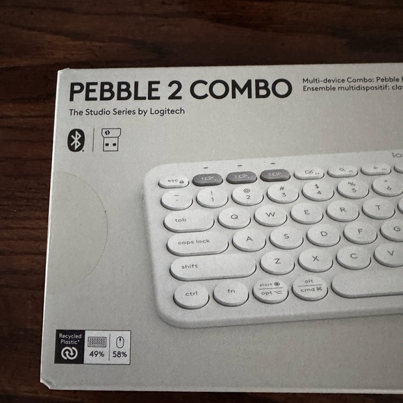 Logitech Pebble 2 Combo - White and Gray
